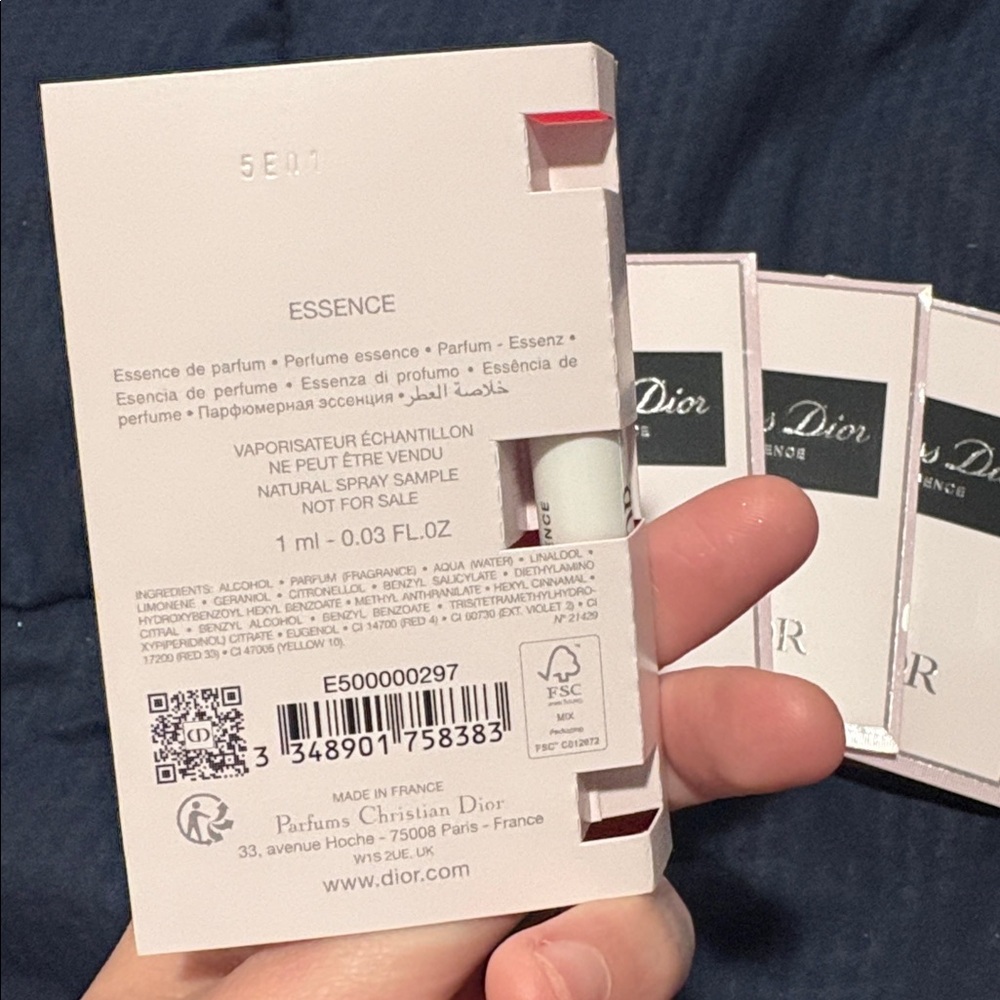 Bundle of 5 Dior essence parfum samples - Picture 3 of 4